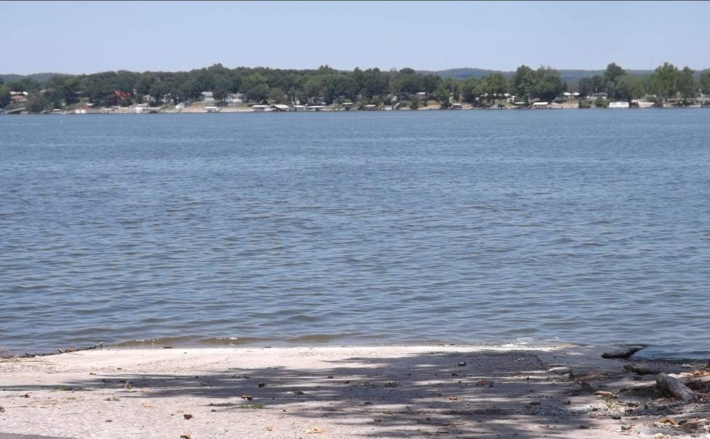 Grand View Village Resort Lake